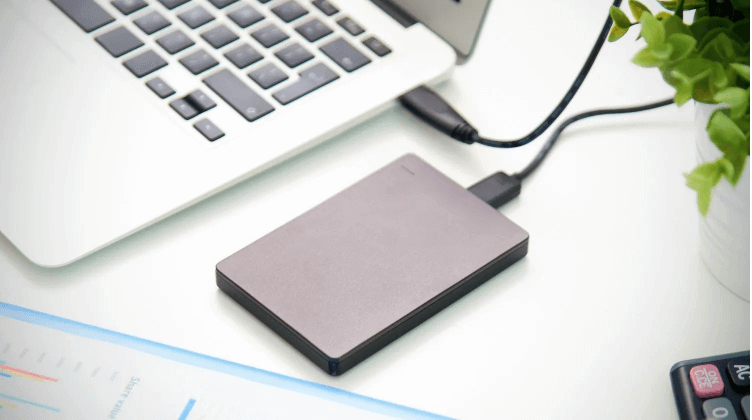 connect external storage to the computer