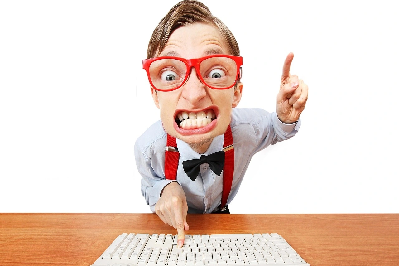 11 Mistakes To Avoid While Cleaning a PC