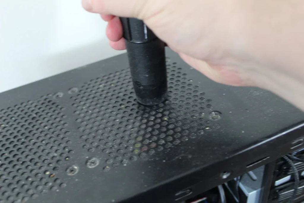clean a gaming pc