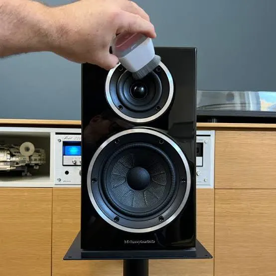 clean speakers